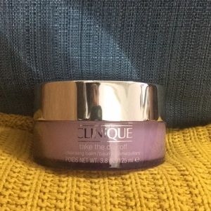 Clinique take the day off cleansing balm